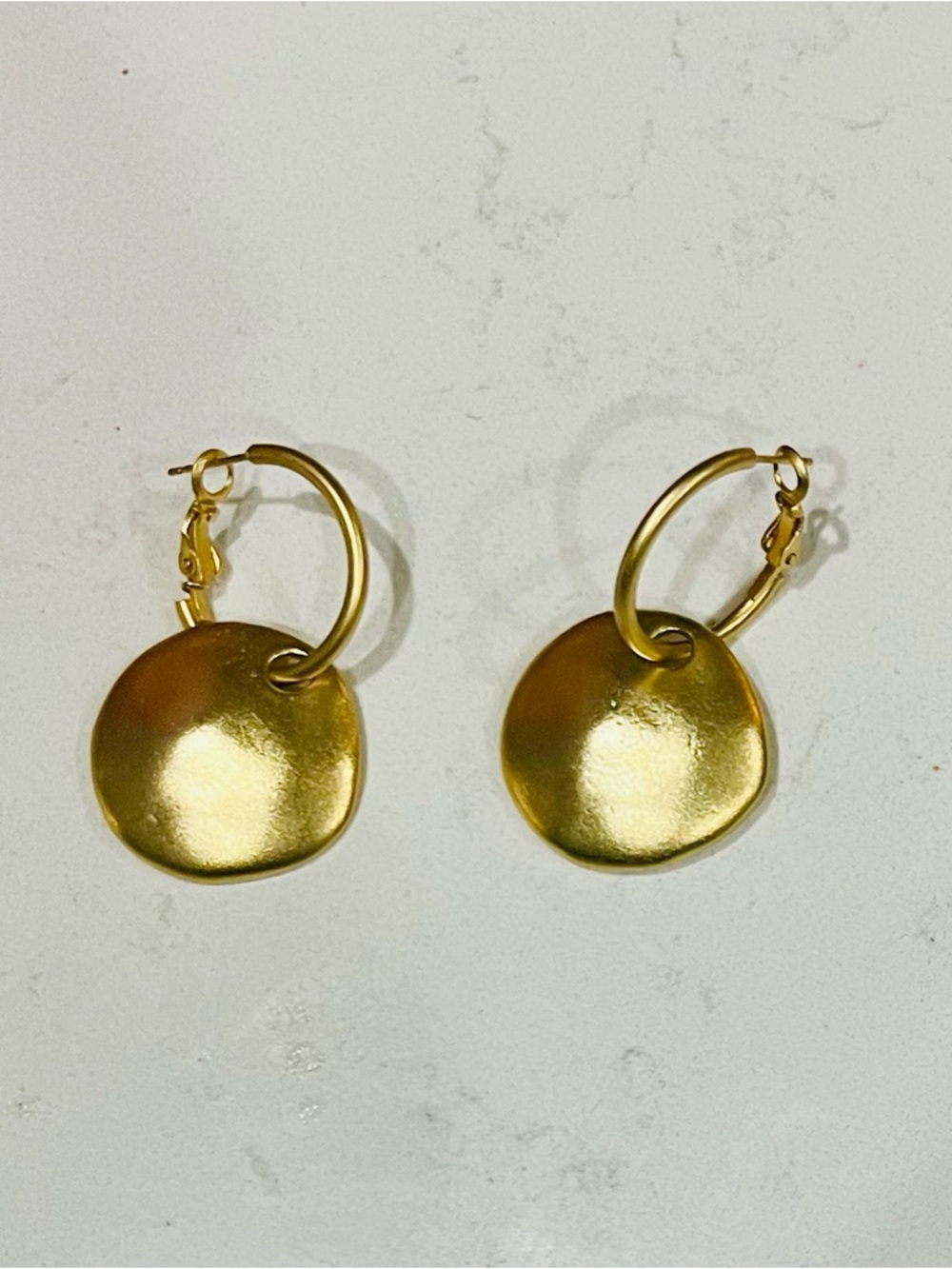 Vintage 1990s Matte Gold Disc Hoop Earrings Minimalist Designer Style - Picture 6 of 9